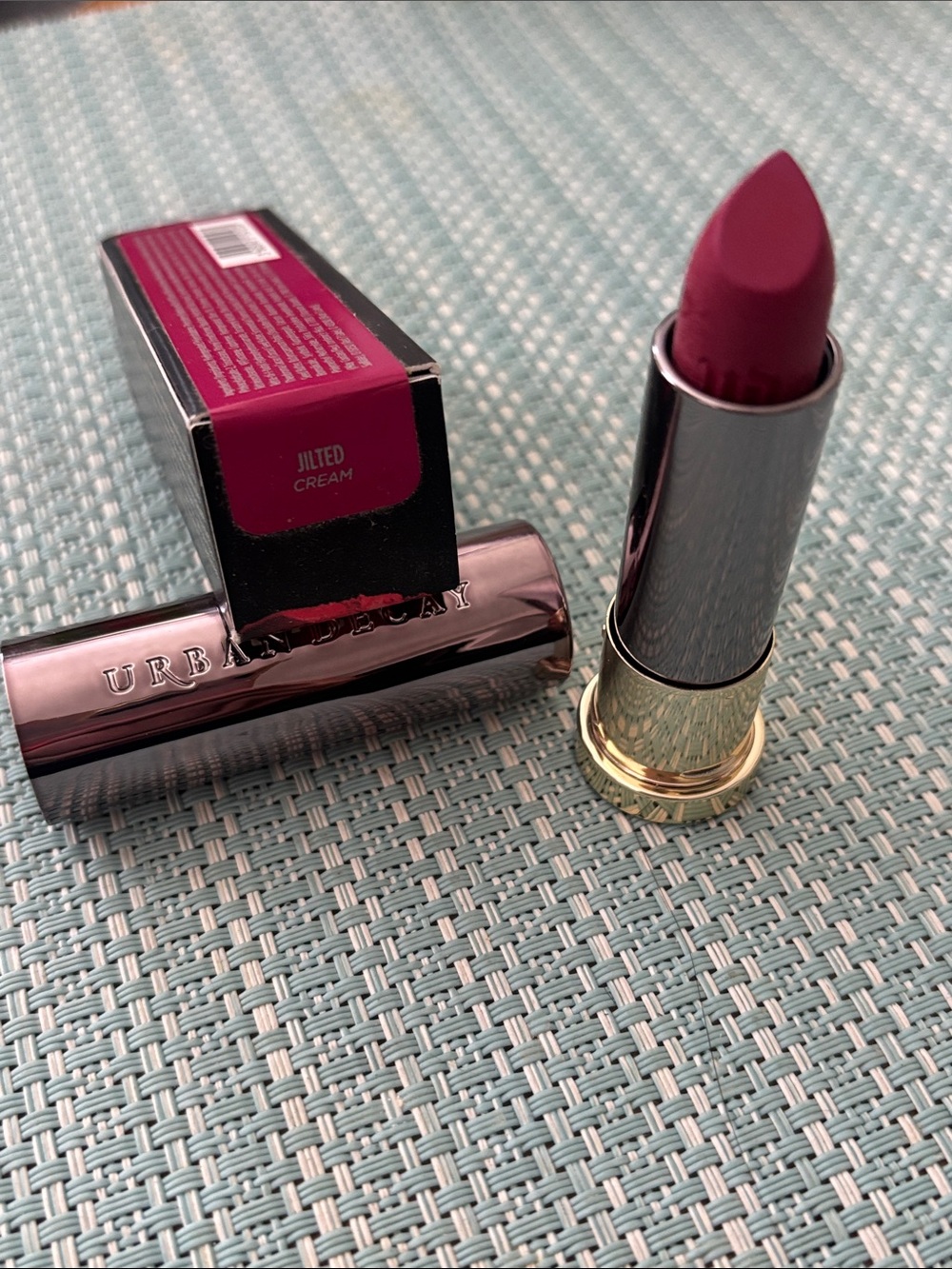 Urban Decay- “Jilted” Cream Lipstick NWT